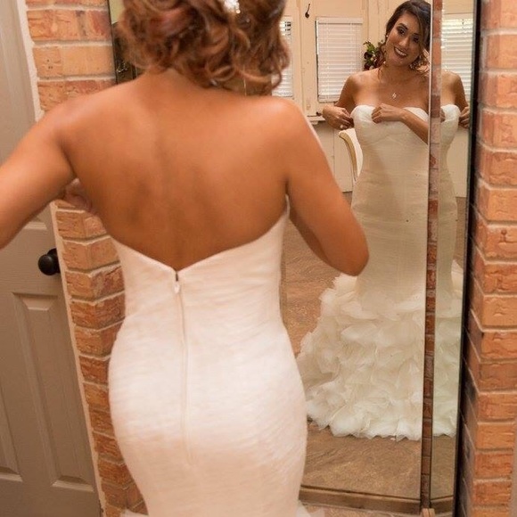 Meet your Posher, Cindy - Picture 4 of 4